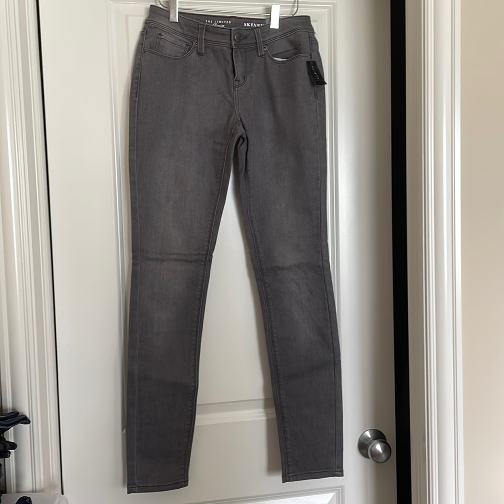 NWT limited brand grey skinny jeans